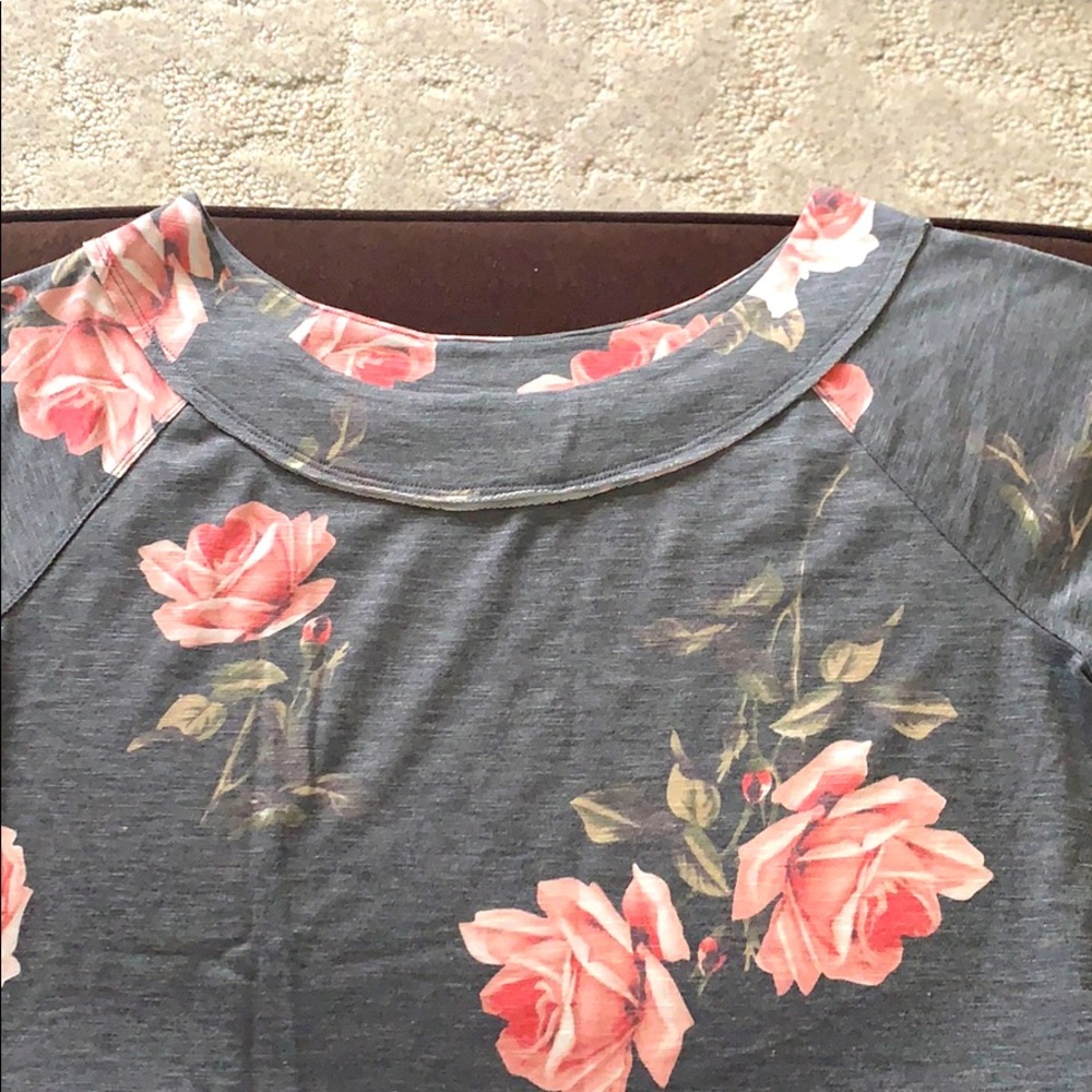 Maurices top